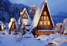 武汉休闲乐趣多：登黄鹤楼赏景，感受历史与繁华交融